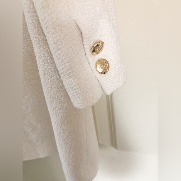 ZARA ECRU STRUCTURED COAT WITH GOLDEN BUTTONS - Picture 13 of 15